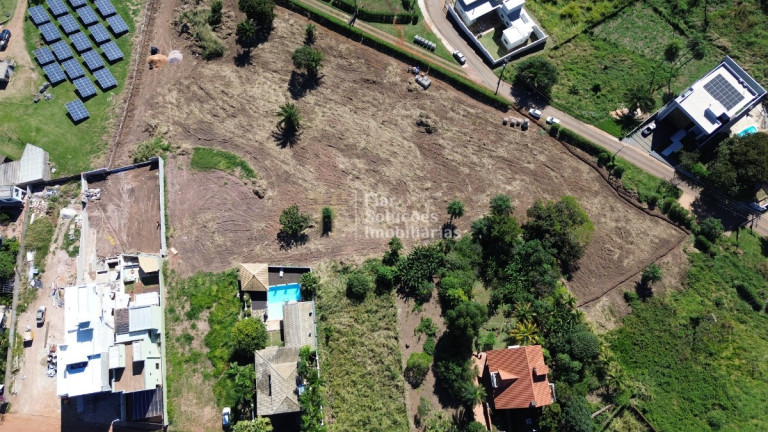 Terreno à Venda, 10.498 m² em Centro - Chapada Dos Guimarães