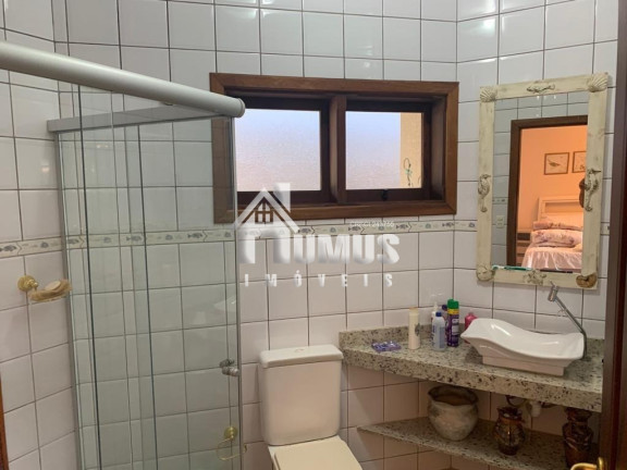 Imagem Casa com 5 Quartos à Venda, 190 m² em Horto Florestal - Ubatuba Imagem Casa com 5 Quartos à Venda, 190 m² em Horto Florestal - Ubatuba
