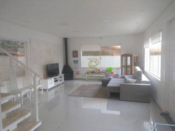Imagem Casa com 3 Quartos à Venda, 230 m² em Serra Da Cantareira - Mairiporã Imagem Casa com 3 Quartos à Venda, 230 m² em Serra Da Cantareira - Mairiporã