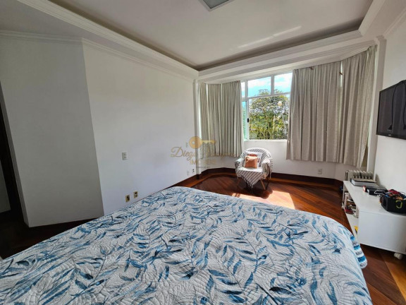 Imagem Casa com 6 Quartos à Venda, 300 m² em Tijuca - Teresópolis Imagem Casa com 6 Quartos à Venda, 300 m² em Tijuca - Teresópolis