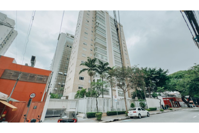 Imagem Imóvel com 3 Quartos à Venda, 143 m² em Moema - São Paulo