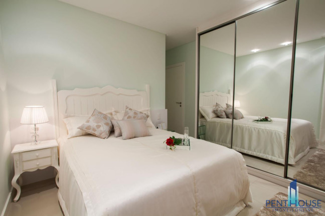 Imagem Apartamento com 3 Quartos à Venda, 128 m² em Centro - Balneário Camboriú Imagem Apartamento com 3 Quartos à Venda, 128 m² em Centro - Balneário Camboriú