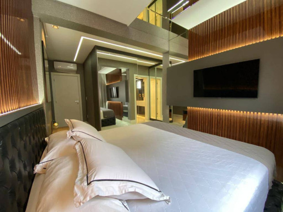 Imagem Apartamento com 3 Quartos à Venda, 135 m² em Meia Praia - Itapema