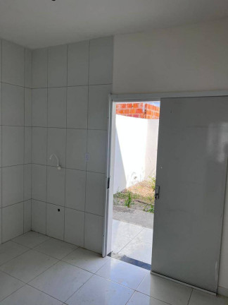 Imagem Casa com 2 Quartos à Venda, em Conceicão - Feira De Santana Imagem Casa com 2 Quartos à Venda, em Conceicão - Feira De Santana