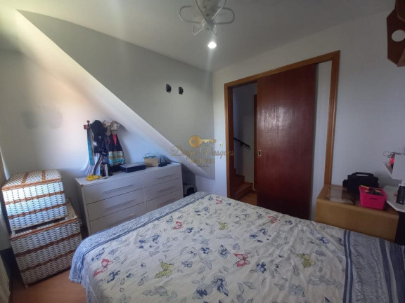 Imagem Casa com 3 Quartos à Venda, 140 m² em Iucas - Teresópolis Imagem Casa com 3 Quartos à Venda, 140 m² em Iucas - Teresópolis