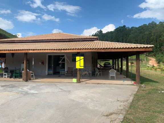 Chácara com 4 Quartos à Venda, 400 m² em Serrinha - Taubaté