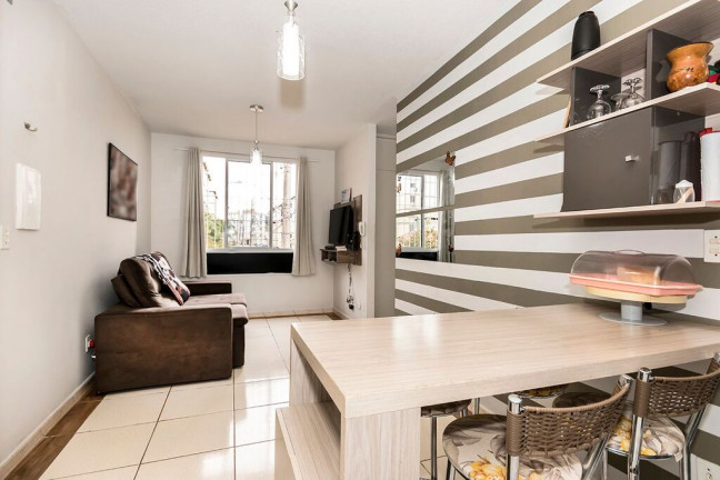 Imagem Apartamento com 2 Quartos à Venda, 43 m² em Rubem Berta - Porto Alegre