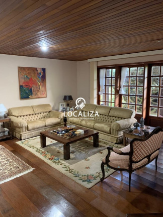 Imagem Casa com 3 Quartos à Venda, 235 m² em Vila Inglesa - Campos Do Jordão Imagem Casa com 3 Quartos à Venda, 235 m² em Vila Inglesa - Campos Do Jordão