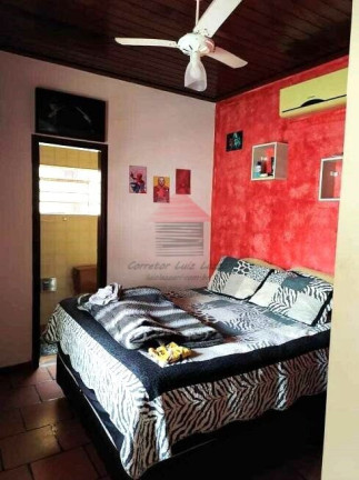 Imagem Casa com 4 Quartos à Venda, 129 m² em Cidade Nova Peruíbe - Peruíbe Imagem Casa com 4 Quartos à Venda, 129 m² em Cidade Nova Peruíbe - Peruíbe
