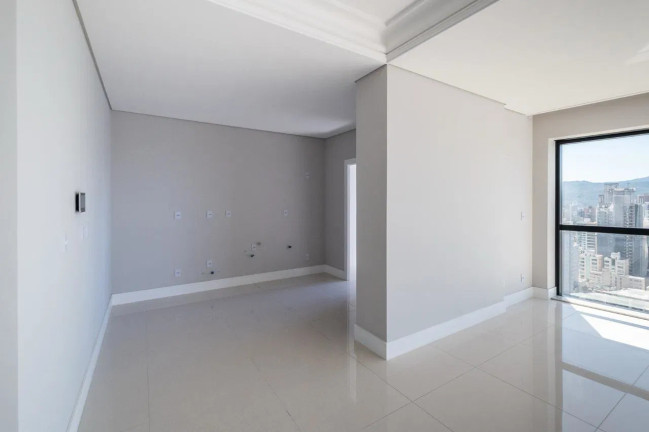 Imagem Apartamento com 4 Quartos à Venda, 183 m² em Meia Praia - Itapema Imagem Apartamento com 4 Quartos à Venda, 183 m² em Meia Praia - Itapema
