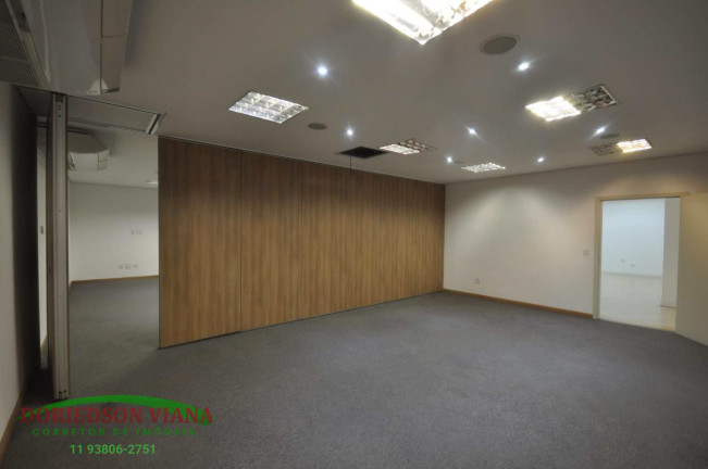 Imagem Imóvel com 9 Quartos para Alugar, 1.970 m² em água Branca - São Paulo