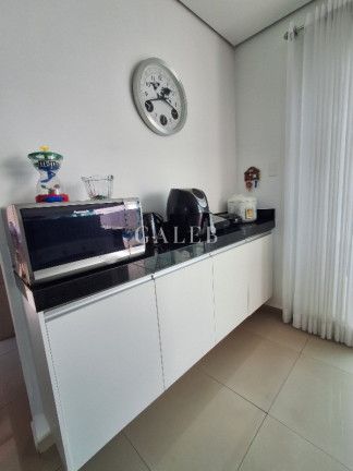 Imagem Casa com 3 Quartos à Venda, 202 m² em Jardim Maristela - Atibaia Imagem Casa com 3 Quartos à Venda, 202 m² em Jardim Maristela - Atibaia