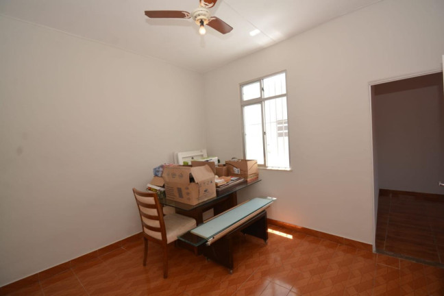 Imagem Casa com 2 Quartos à Venda, 72 m² em Marechal Hermes - Rio De Janeiro