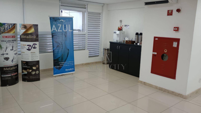 Imagem Sala Comercial à Venda ou Locação, 830 m² em Alphaville Empresarial - Barueri Imagem Sala Comercial à Venda ou Locação, 830 m² em Alphaville Empresarial - Barueri
