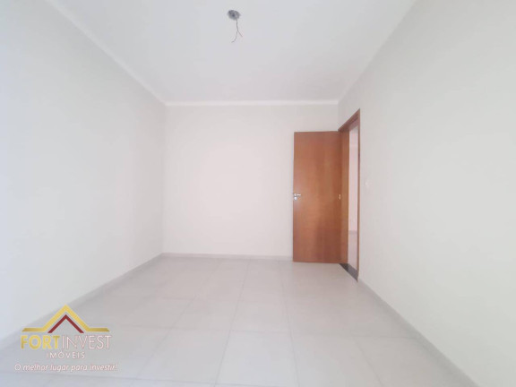 Imagem Imóvel com 2 Quartos à Venda, 88 m² em Canto Do Forte - Praia Grande Imagem Imóvel com 2 Quartos à Venda, 88 m² em Canto Do Forte - Praia Grande