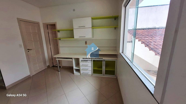 Imagem Casa com 3 Quartos à Venda, 200 m² em Compensa - Manaus Imagem Casa com 3 Quartos à Venda, 200 m² em Compensa - Manaus