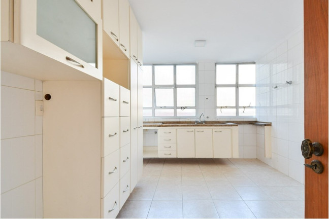 Imagem Apartamento com 3 Quartos à Venda, 184 m² em Jardim Paulista - São Paulo Imagem Apartamento com 3 Quartos à Venda, 184 m² em Jardim Paulista - São Paulo