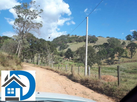 Imagem Chácara com 4 Quartos à Venda, 200 m² em Rural - Itapeva Imagem Chácara com 4 Quartos à Venda, 200 m² em Rural - Itapeva