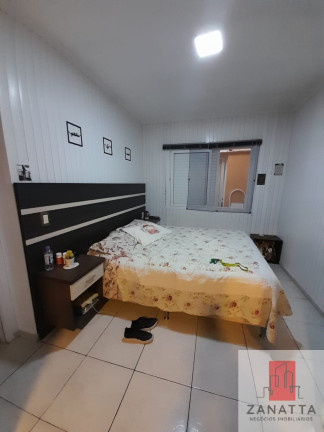 Imagem Sobrado com 3 Quartos à Venda, 220 m² em Tamandaré - Esteio Imagem Sobrado com 3 Quartos à Venda, 220 m² em Tamandaré - Esteio