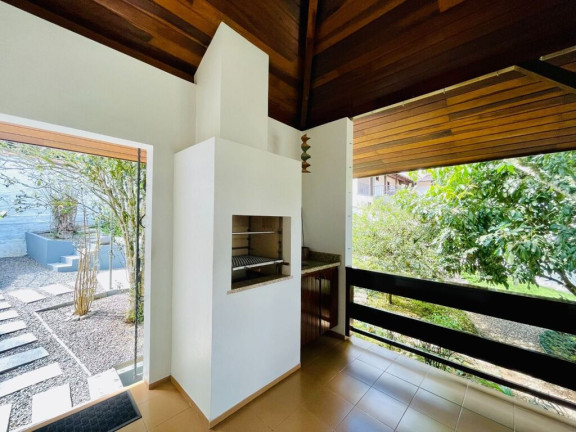 Imagem Casa de Condomínio com 3 Quartos à Venda, 298 m² em Velha - Blumenau