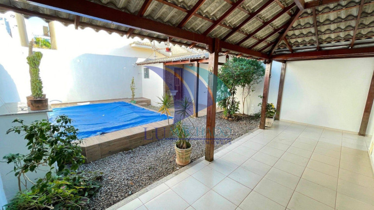 Imagem Casa com 4 Quartos à Venda, 184 m² em Novo Portinho - Cabo Frio Imagem Casa com 4 Quartos à Venda, 184 m² em Novo Portinho - Cabo Frio
