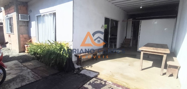 Imagem Casa com 1 Quarto à Venda, 88 m² em Meia Praia - Navegantes