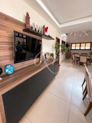 Imagem Sobrado com 4 Quartos à Venda, 460 m² em Indaiá - Caraguatatuba