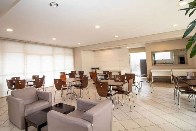 Imagem Casa com 4 Quartos à Venda, 511 m² em Portão - Curitiba