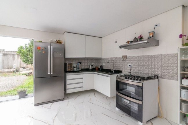 Imagem Casa com 3 Quartos à Venda, 115 m² em Uberaba - Curitiba Imagem Casa com 3 Quartos à Venda, 115 m² em Uberaba - Curitiba
