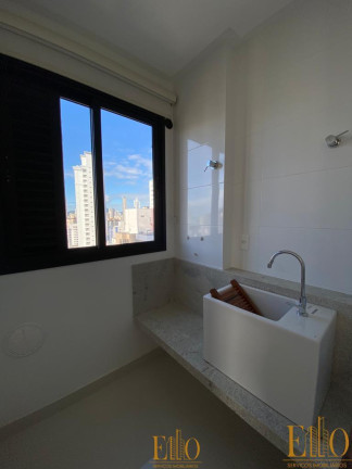 Imagem Apartamento com 3 Quartos à Venda, 182 m² em Centro - Balneário Camboriú Imagem Apartamento com 3 Quartos à Venda, 182 m² em Centro - Balneário Camboriú