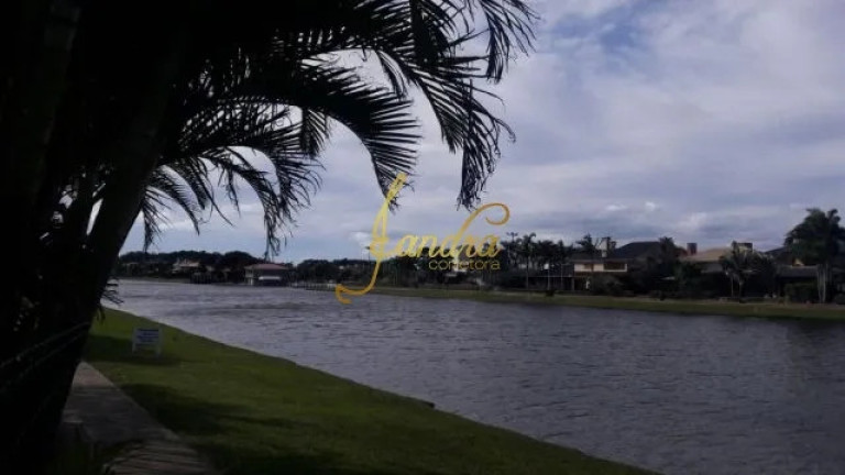 Imagem Casa de Condomínio com 4 Quartos à Venda, 230 m² em Atlantida - Xangri-la