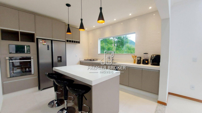 Imagem Casa com 4 Quartos à Venda, 223 m² em Albuquerque - Teresópolis Imagem Casa com 4 Quartos à Venda, 223 m² em Albuquerque - Teresópolis