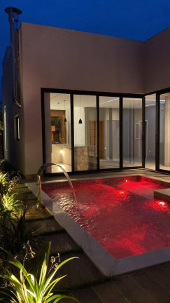 Imagem Casa de Condomínio com 3 Quartos à Venda, 206 m² em Jardim Itália - Cuiabá Imagem Casa de Condomínio com 3 Quartos à Venda, 206 m² em Jardim Itália - Cuiabá