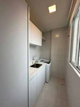 Imagem Apartamento com 3 Quartos à Venda, 130 m² em Meia Praia - Itapema Imagem Apartamento com 3 Quartos à Venda, 130 m² em Meia Praia - Itapema