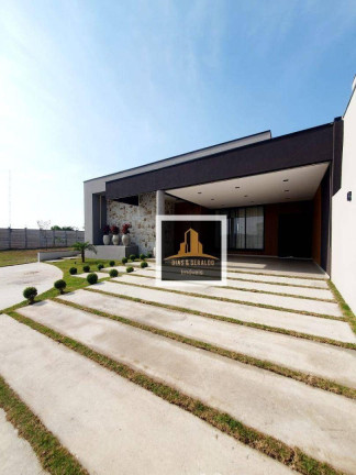 Casa com 3 Quartos à Venda ou Locação, 180 m² em Jardim Jacinto - Jacareí