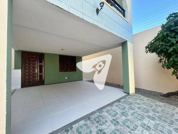 Imagem Casa com 4 Quartos à Venda, 180 m² em Sapiranga - Fortaleza