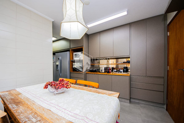 Imagem Casa com 4 Quartos à Venda, 289 m² em Pinheiros - São Paulo Imagem Casa com 4 Quartos à Venda, 289 m² em Pinheiros - São Paulo