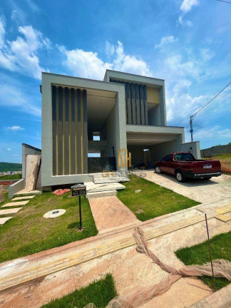 Imagem Sobrado com 3 Quartos à Venda, 231 m² em Residencial Balneário - Goiânia