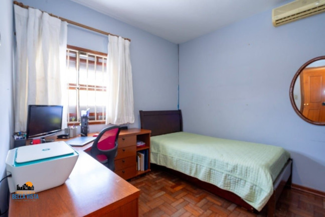 Imagem Casa com 4 Quartos à Venda, em Moema - São Paulo Imagem Casa com 4 Quartos à Venda, em Moema - São Paulo