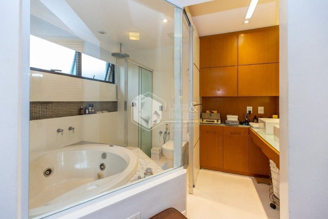Imagem Apartamento com 3 Quartos à Venda, 205 m² em Vila Mariana - São Paulo