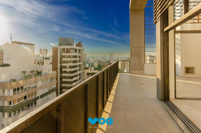 Imagem Imóvel com 3 Quartos à Venda, 297 m² em Rio Branco - Porto Alegre Imagem Imóvel com 3 Quartos à Venda, 297 m² em Rio Branco - Porto Alegre
