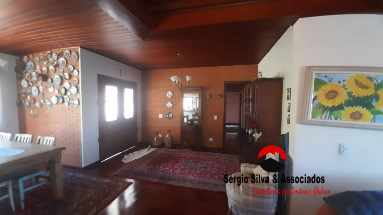 Imagem Casa de Condomínio com 4 Quartos à Venda, 2 m² em Vale Encantado - Campos Do Jordão
