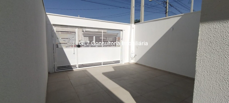 Imagem Casa com 2 Quartos à Venda, 44 m² em Parque Residencial Sabiás - Indaiatuba