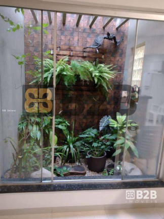 Imagem Casa com 3 Quartos à Venda, 158 m² em Jardim Nova Esperança - Bauru Imagem Casa com 3 Quartos à Venda, 158 m² em Jardim Nova Esperança - Bauru