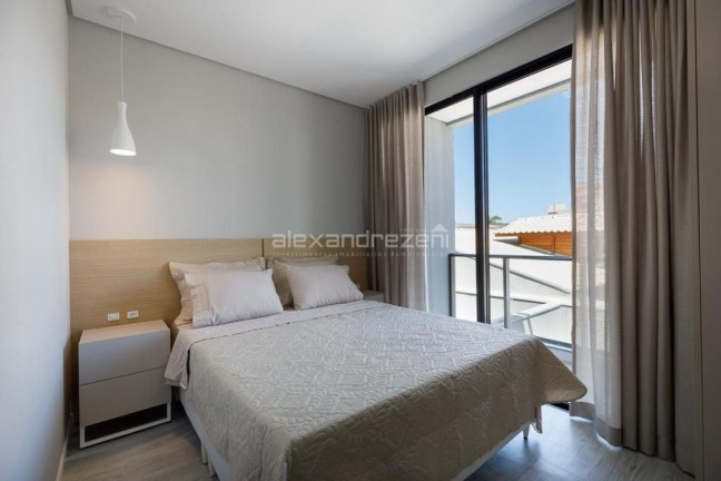 Imagem Sobrado com 3 Quartos à Venda, 150 m² em Canto Grande - Bombinhas Imagem Sobrado com 3 Quartos à Venda, 150 m² em Canto Grande - Bombinhas