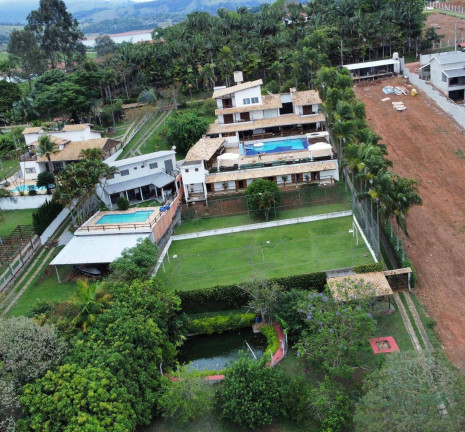 Chácara com 9 Quartos à Venda, 900 m² em Centro - Joanópolis