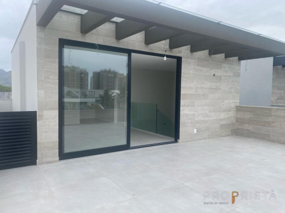 Imagem Casa de Condomínio com 5 Quartos à Venda, 400 m² em Barra Da Tijuca - Rio De Janeiro Imagem Casa de Condomínio com 5 Quartos à Venda, 400 m² em Barra Da Tijuca - Rio De Janeiro