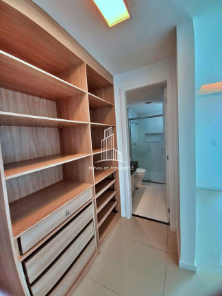Imagem Apartamento com 3 Quartos à Venda, 210 m² em Guararapes - Fortaleza Imagem Apartamento com 3 Quartos à Venda, 210 m² em Guararapes - Fortaleza