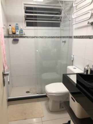 Imagem Apartamento com 2 Quartos à Venda, 75 m² em Moinhos De Vento - Porto Alegre Imagem Apartamento com 2 Quartos à Venda, 75 m² em Moinhos De Vento - Porto Alegre
