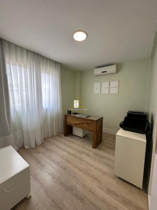 Imagem Casa com 4 Quartos à Venda, 220.000 m² em Colina De Laranjeiras - Serra Imagem Casa com 4 Quartos à Venda, 220.000 m² em Colina De Laranjeiras - Serra